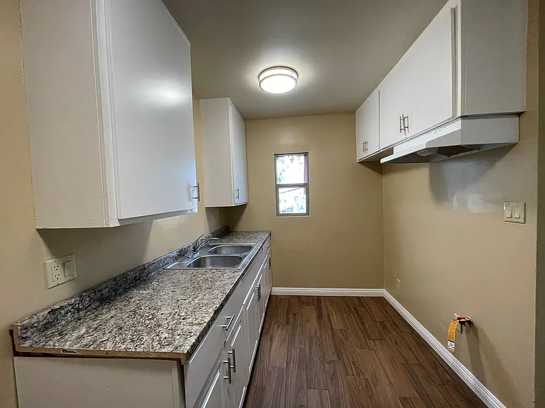 1351 W 227th St #10 — Photo 5