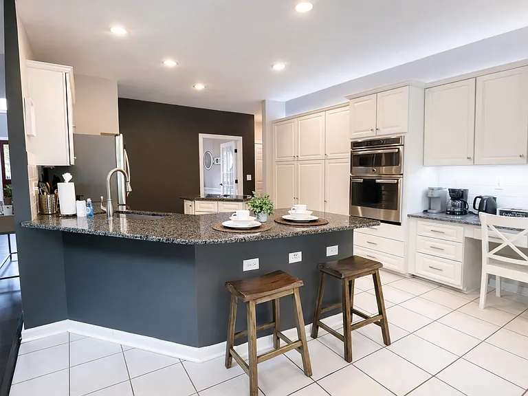 10315 Rougemont Ln — Photo 6