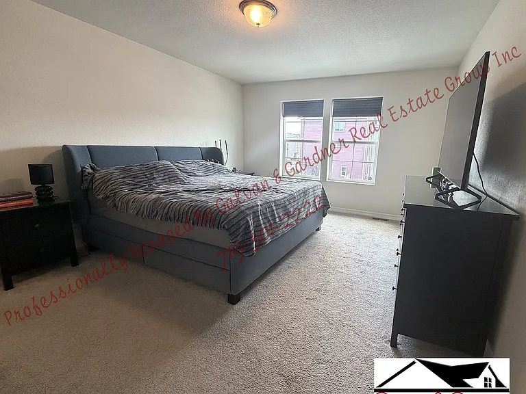 4352 Samaritan Loop — Photo 15