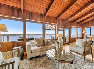 10200 Marine View Drive, Mukilteo, WA