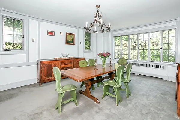 Sold by Trebach Realty | media 16