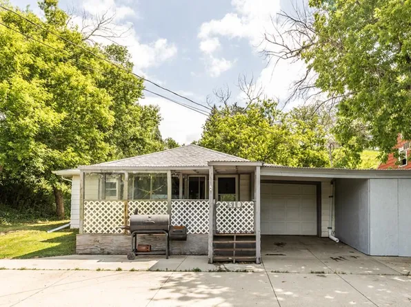 510 5th Ave NW, Mandan, ND 58554