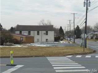 1671 Whitehall Ave S, Whitehall Township, PA 18104