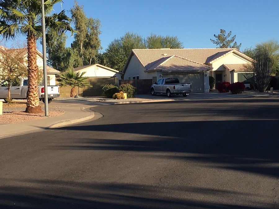 2nd image of 1003 S Sinova Cir