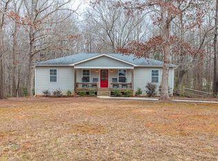 347 Freeman Dr, Maysville, GA 30558