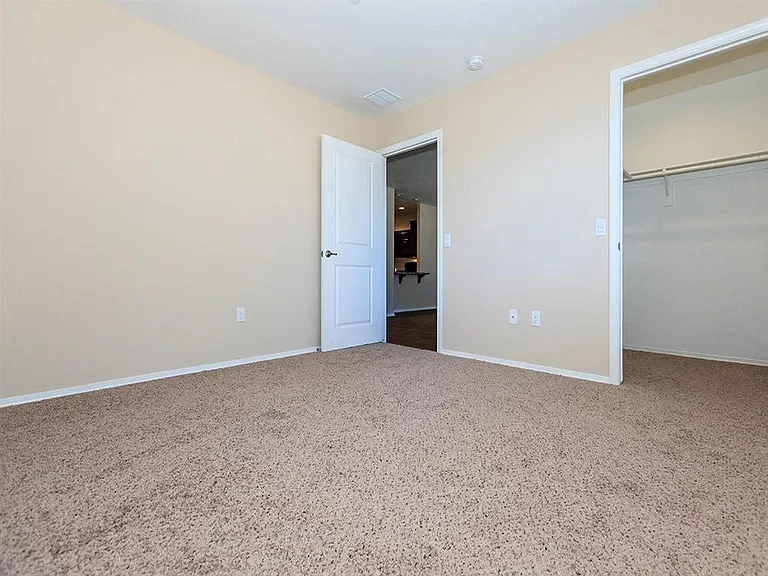Heritage II Luxury Senior Apts — Photo 34