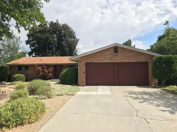 3824 W Greenbrier Dr, Boise, ID 83705