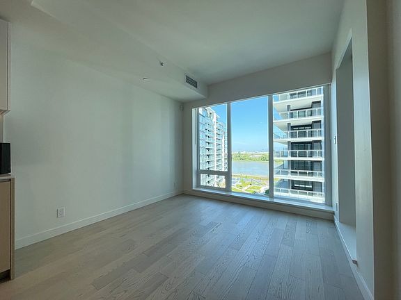 5th image of 6855 Pearson Way #705