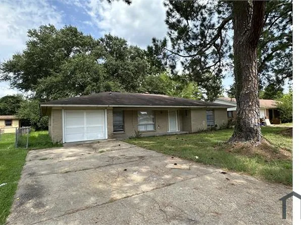 3833 John F Kennedy Blvd, Jackson, MS 39213