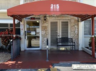 215 SE 3rd Ave APT 106B, Hallandale, FL 33009