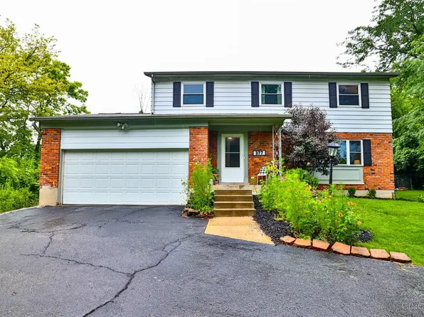 377 Compton Rd, Cincinnati, OH 45215