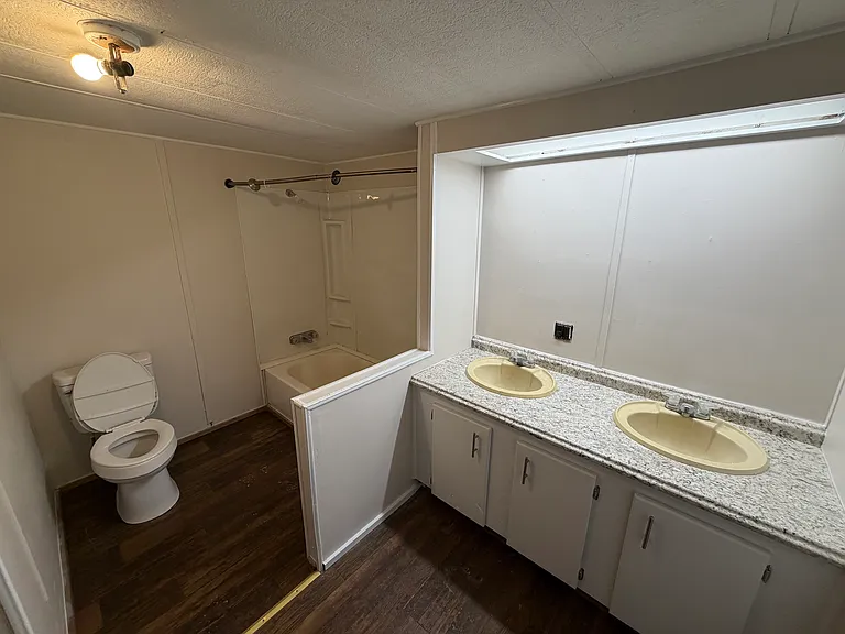 1117 Owens Rd #16 — Photo 10