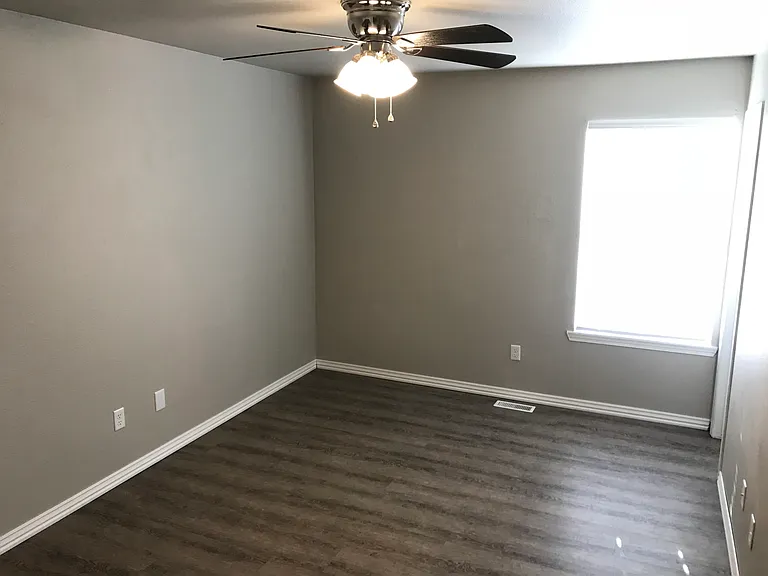 1384 N Dawn Dr — Photo 11