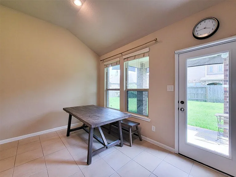 9718 Justin Ridge Ln — Photo 26