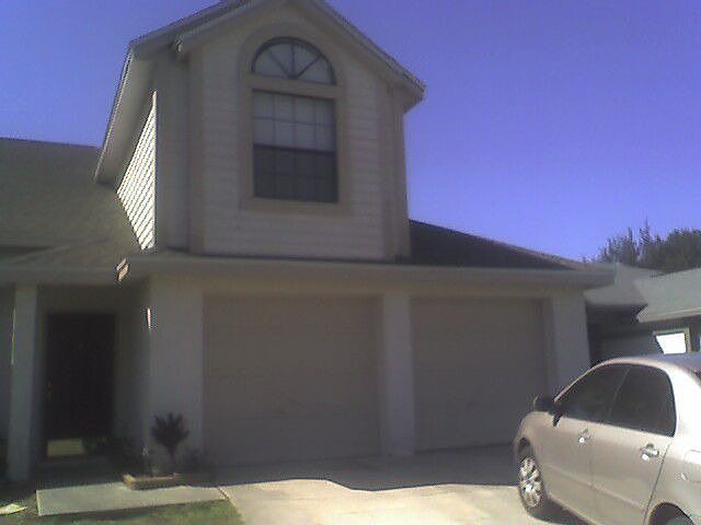 1st image of 1009 Burnett St