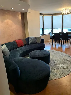 Rented by Vipler Realty | media 17