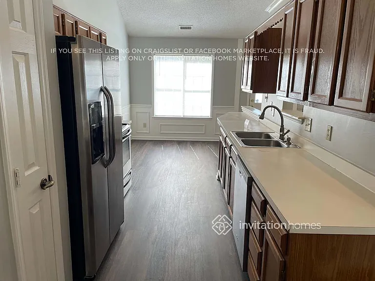 14515 Smith Rd — Photo 5