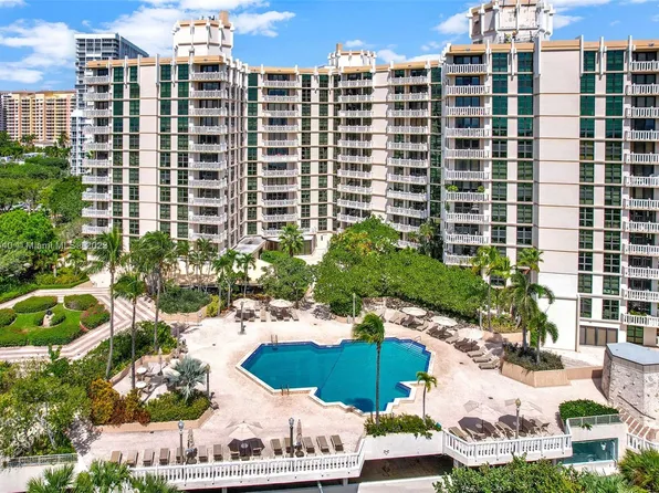 1111 Crandon Blvd APT B1001, Key Biscayne, FL 33149