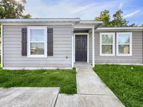 2202 Beecha St, Greenville, TX 75401