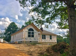 1325 Sayles Ct, Lawrenceburg, TN 38464