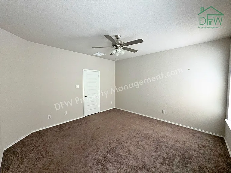 8978 Fair Oaks Dr — Photo 8