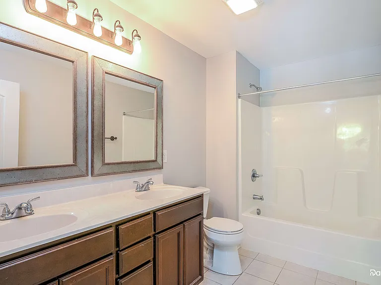 2845 Victoria Falls Dr — Photo 13