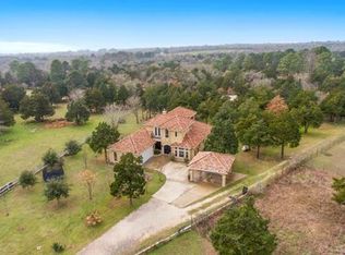 329 Green Valley Dr, Bastrop, TX 78602