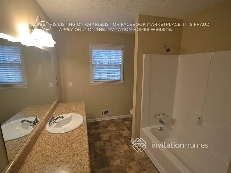 2887 Country Ln NW — Photo 9