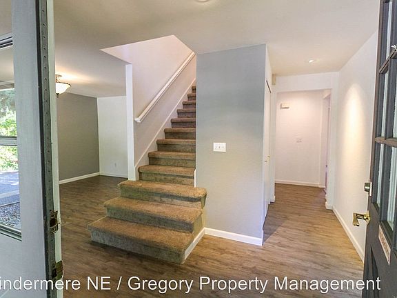 2nd image of 12819 NE 110th Ct