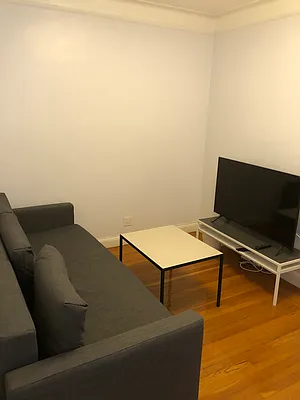 Rented by Master International Company | media 32