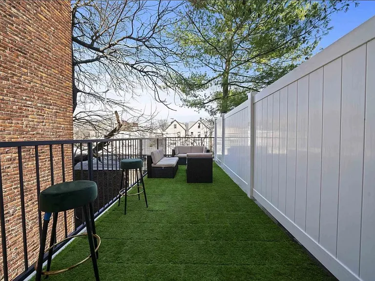 188 Kensington Ave #5B — Photo 16