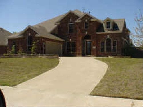 1st image of 1001 Marisa Ln