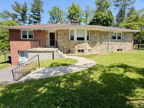 8530 Linwood Dr, Ellicott City, MD 21043