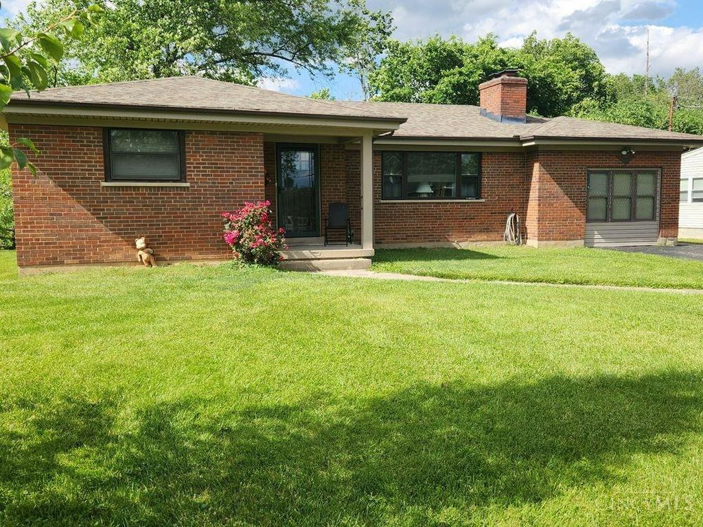 Real estate listing image