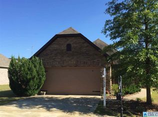 2827 Oxmoor Glen Dr, Birmingham, AL 35211