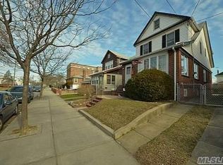 15913 98th St, Howard Beach, NY 11414