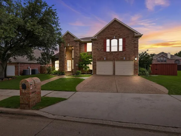 2001 Bishop Dr, Flower Mound, TX 75028