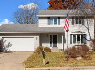 2034 Stephanie Ct, Black Earth, WI 53515