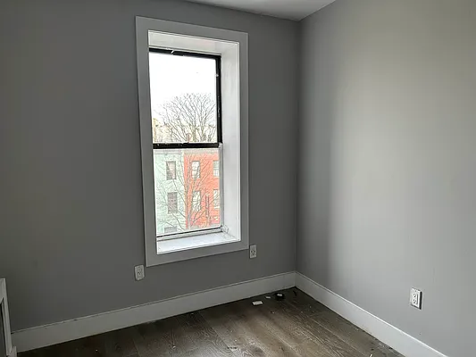 Rented by Premier One Realty LLC | media 11