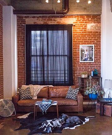 4th image of 215 W 7th St APT 1305
