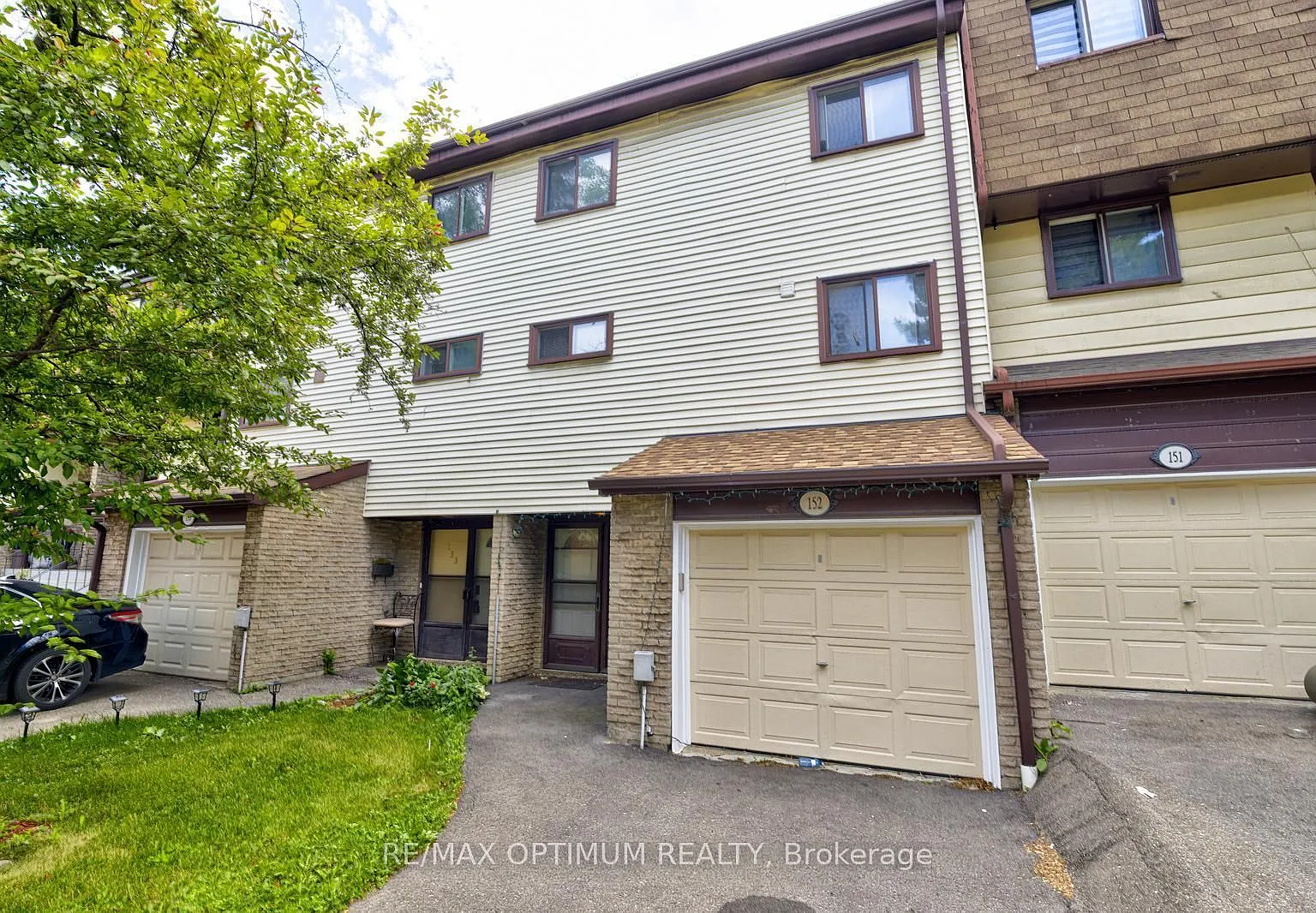 4 bed, $3,200 — Photo 2