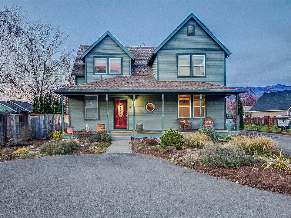 1st image of 1219 Old Willow Ln