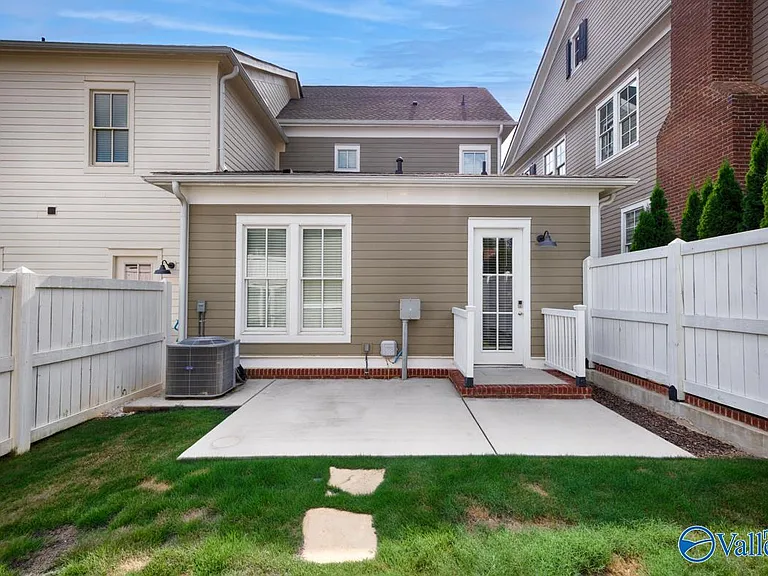 42 Pine St NW — Photo 38
