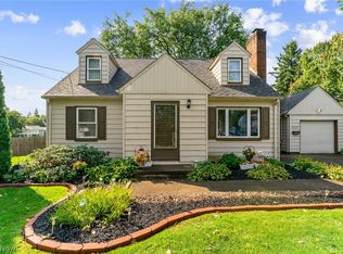 2235 Coral Sea Dr, Youngstown, OH 44511