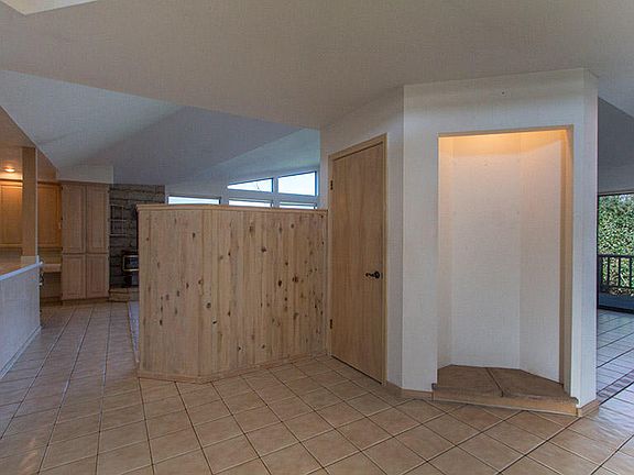 4th image of 2652 Knox Cove Dr