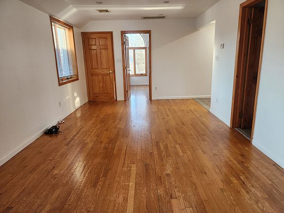4th image of 246-00 63rd Ave