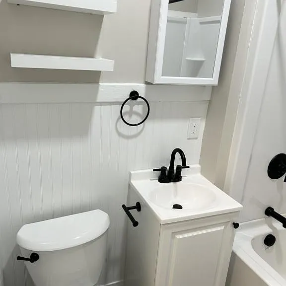 143 S Edwards Ave — Photo 10