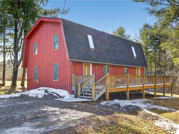 582 W King Rd, Ithaca, NY 14850