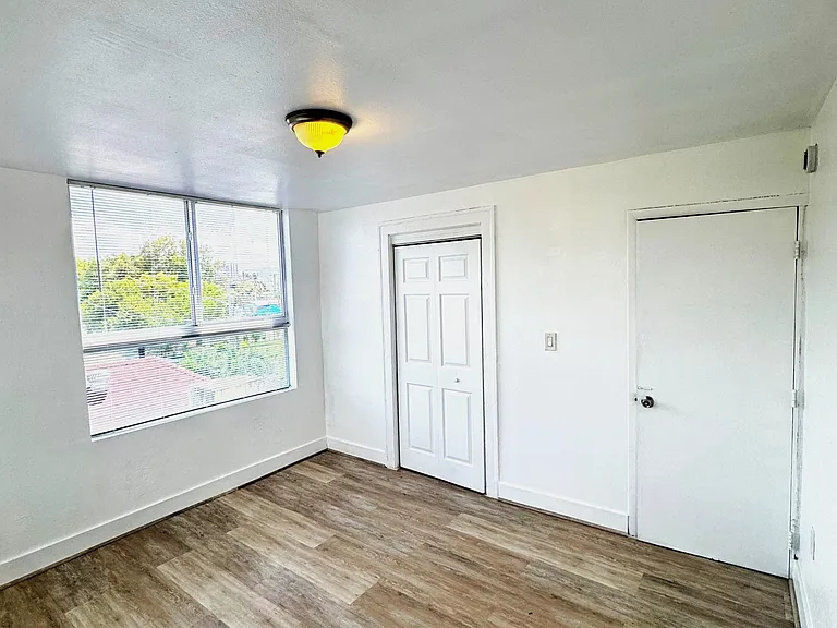 676 SW 2nd St #1 — Photo 11