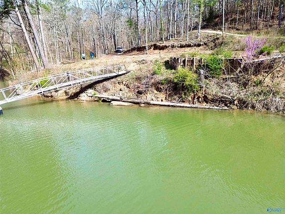 4th image of 129 Jackson Rd